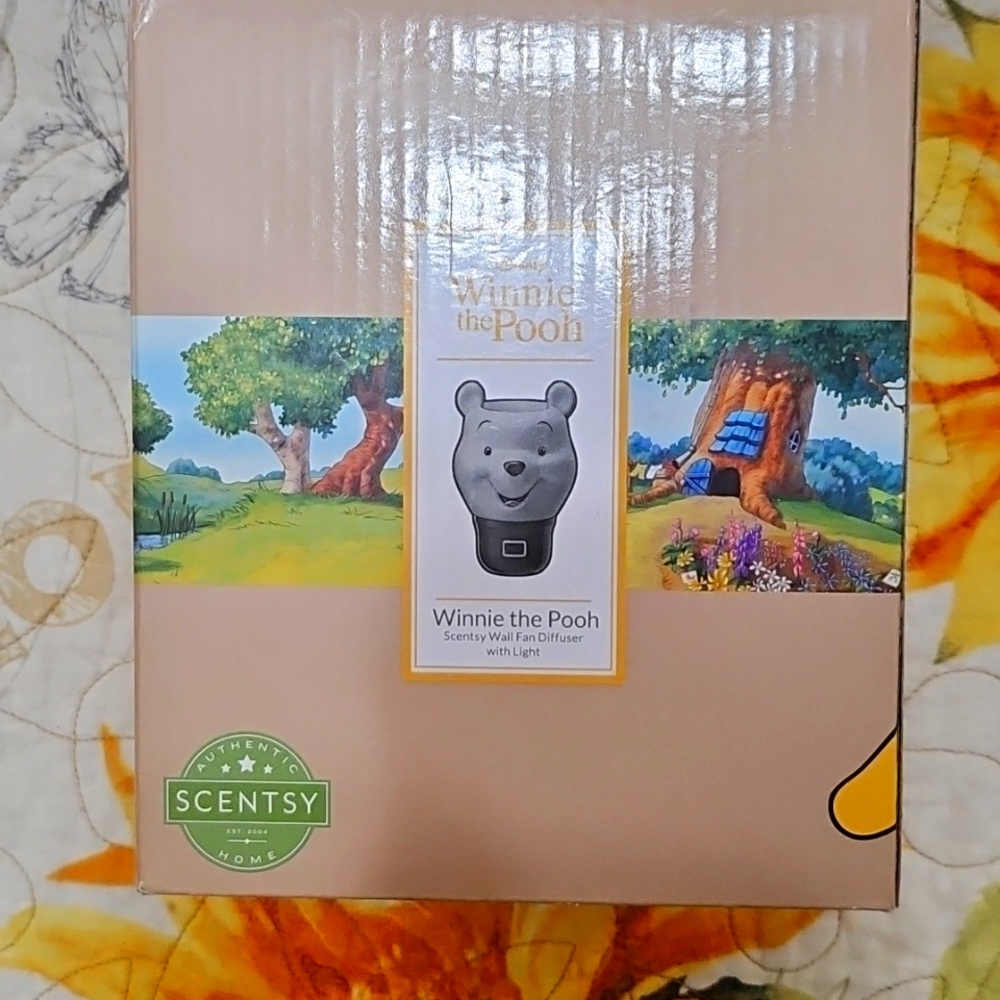 NWT Scentsy Winnie the Pooh Wall Fan Diffuser